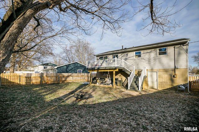 911 LAUDER Avenue, Bartonville, IL 61607