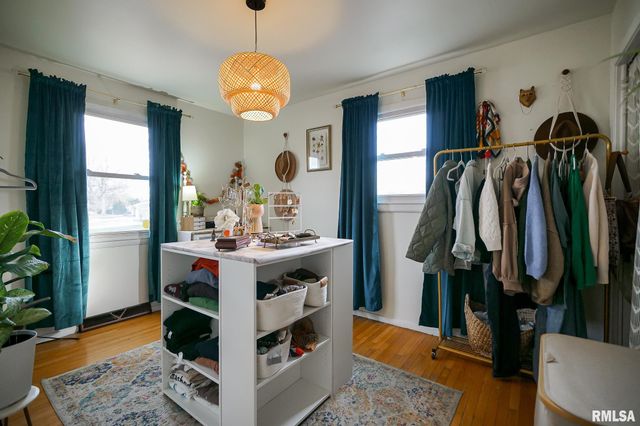 911 LAUDER Avenue, Bartonville, IL 61607