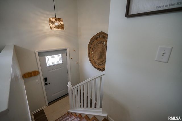 911 LAUDER Avenue, Bartonville, IL 61607