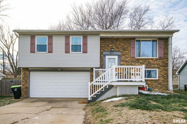 911 LAUDER Avenue, Bartonville, IL 61607