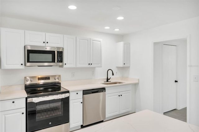 448 RIDGE DRIVE, Sanford, FL 32773