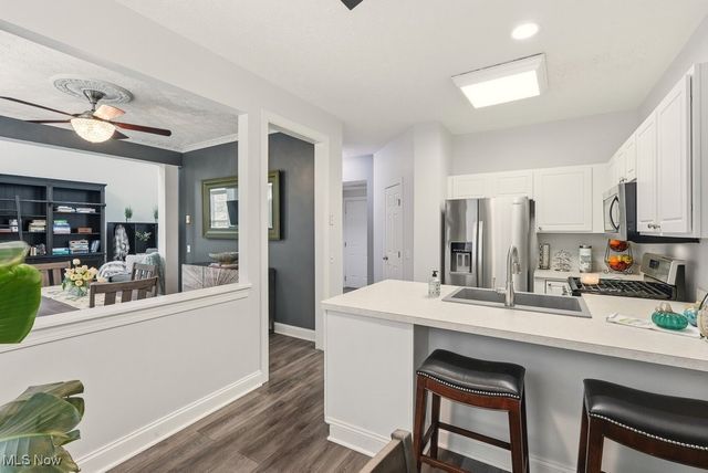 104 Falls River Drive, Munroe Falls, OH 44262