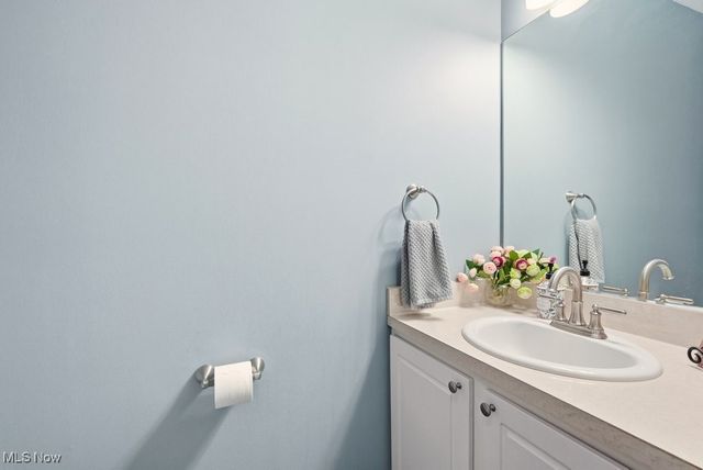 104 Falls River Drive, Munroe Falls, OH 44262