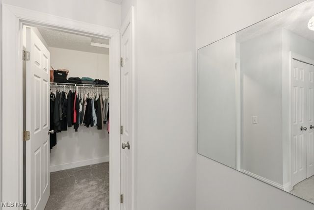 104 Falls River Drive, Munroe Falls, OH 44262