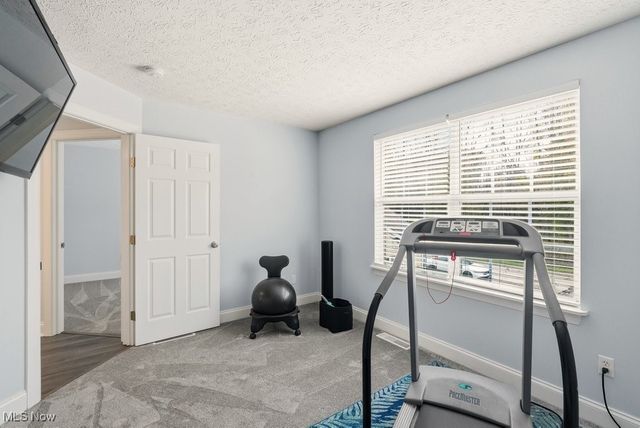 104 Falls River Drive, Munroe Falls, OH 44262