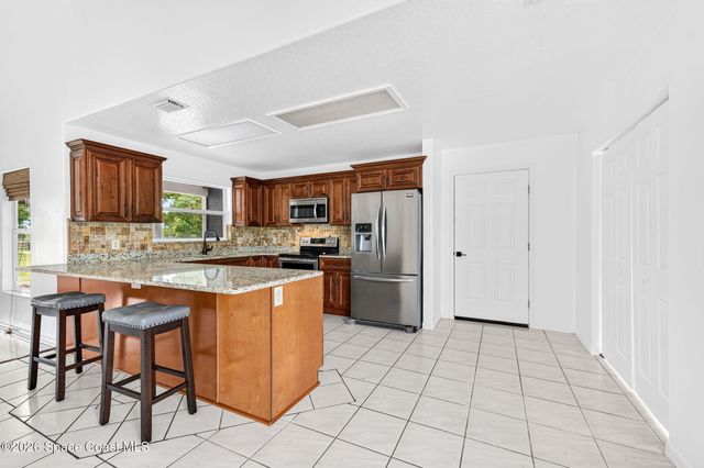 2630 Waring Lane, Malabar, FL 32950