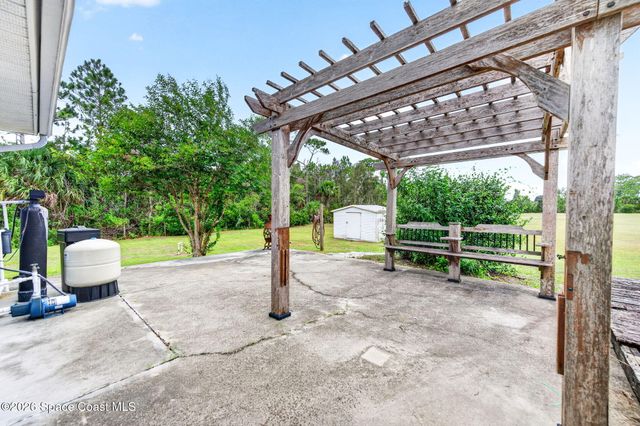 2630 Waring Lane, Malabar, FL 32950