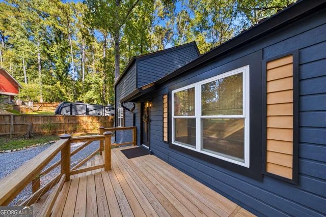 5966 Hilltop Drive, Douglasville, GA 30135