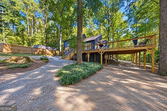 5966 Hilltop Drive, Douglasville, GA 30135