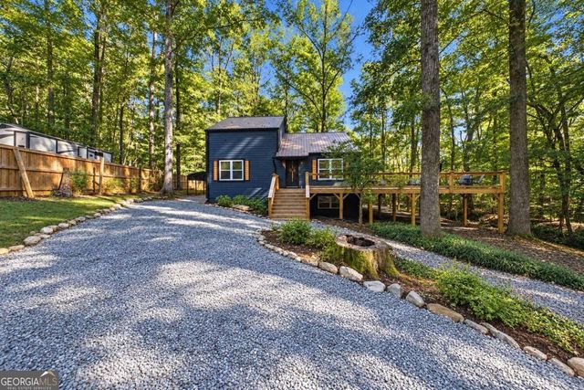 5966 Hilltop Drive, Douglasville, GA 30135