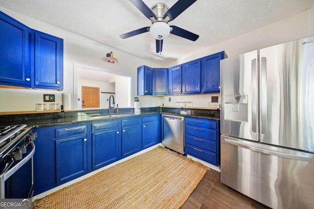 5966 Hilltop Drive, Douglasville, GA 30135