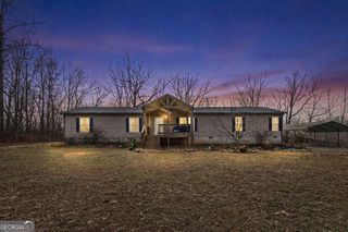 5672 Woodlin Road, Lula, GA 30554
