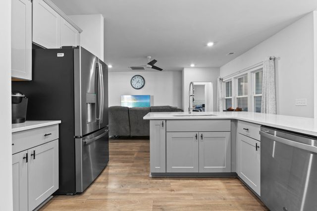 148 Haverhill Street, Summerville, SC 29486