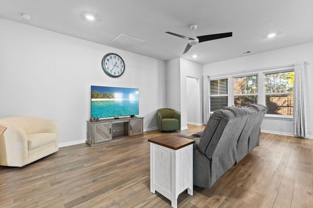 148 Haverhill Street, Summerville, SC 29486