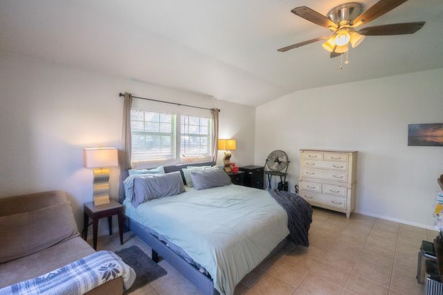 529 E Shore Drive, Clear Lake Shores, TX 77565