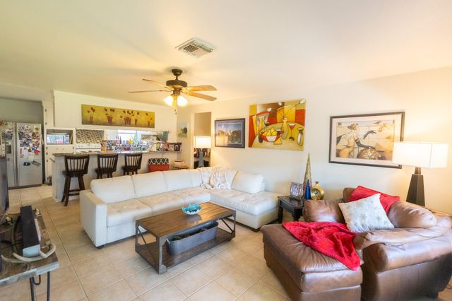 529 E Shore Drive, Clear Lake Shores, TX 77565