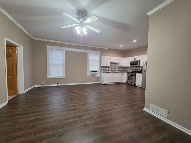 214 Franklin Street 1, Waukegan, IL 60085