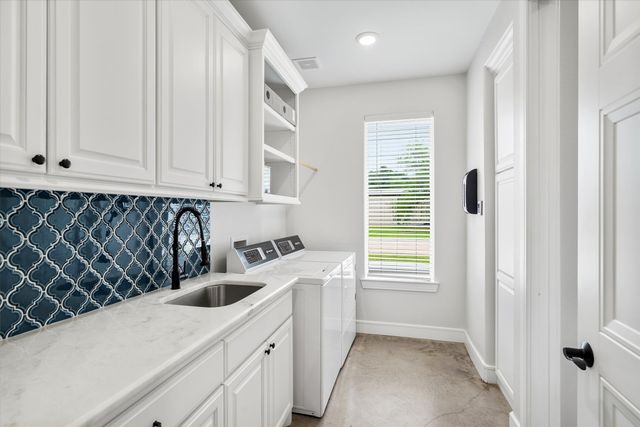 225 Vz County Road 2103, Canton, TX 75103