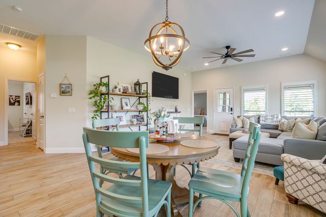 237 Bayonet Drive, Fort Worth, TX 76108