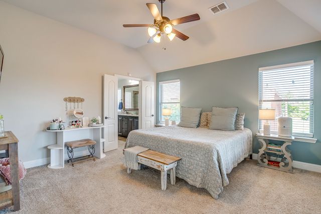 237 Bayonet Drive, Fort Worth, TX 76108