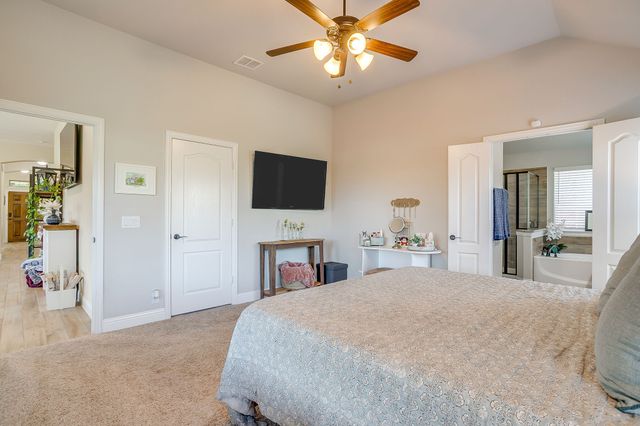 237 Bayonet Drive, Fort Worth, TX 76108