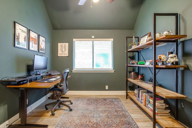 237 Bayonet Drive, Fort Worth, TX 76108