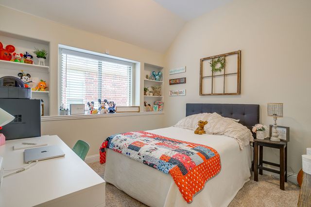 237 Bayonet Drive, Fort Worth, TX 76108