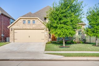 237 Bayonet Drive, Fort Worth, TX 76108