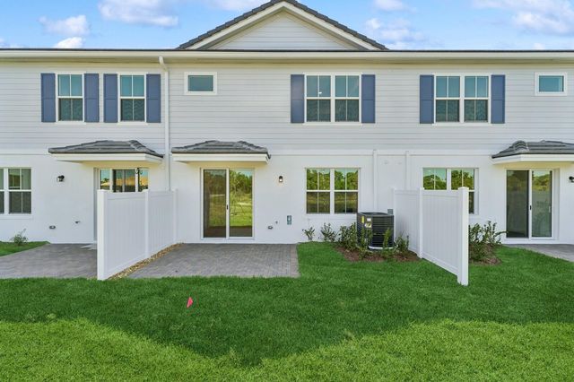 172 SE Birch Terrace 206, Stuart, FL 34997