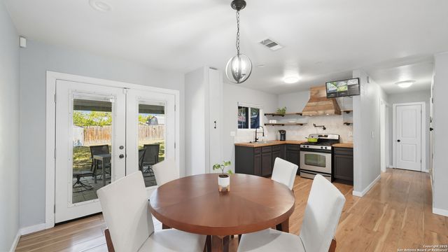 8715 Cape Valley, San Antonio, TX 78227