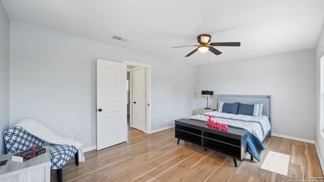 8715 Cape Valley, San Antonio, TX 78227