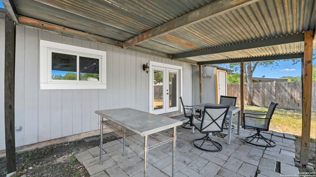 8715 Cape Valley, San Antonio, TX 78227