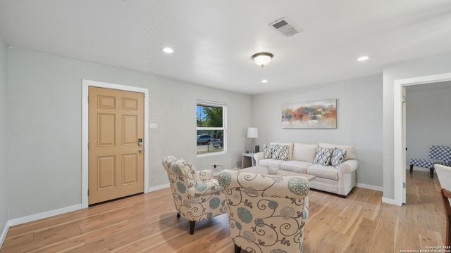 8715 Cape Valley, San Antonio, TX 78227