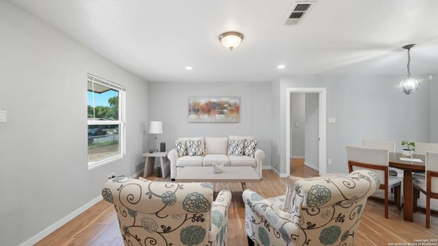 8715 Cape Valley, San Antonio, TX 78227