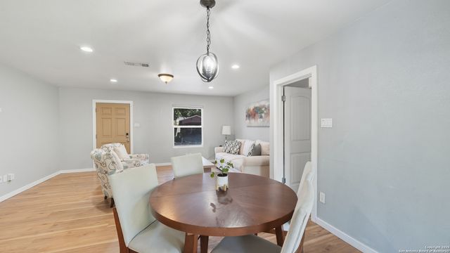 8715 Cape Valley, San Antonio, TX 78227