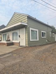 3015 & 3015 1/2 N POST St, Spokane, WA 99205