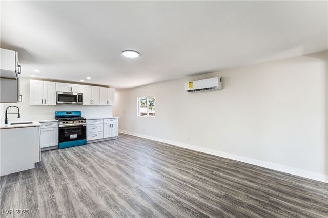 3220 Orr Avenue, North Las Vegas, NV 89030