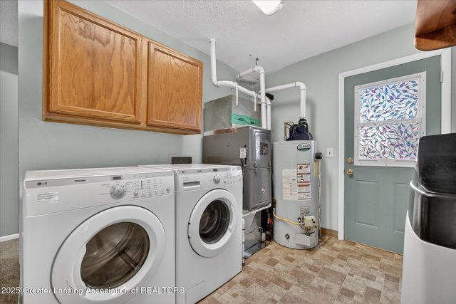 10391 Hardwood Trail, Perrinton, MI 48871