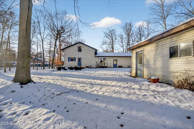 10391 Hardwood Trail, Perrinton, MI 48871