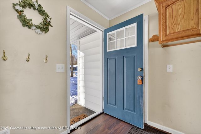 10391 Hardwood Trail, Perrinton, MI 48871