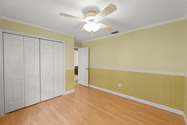 9746 SE Landing Place, Tequesta, FL 33469