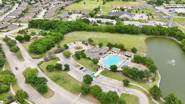 431 Butternut Drive, Fate, TX 75087