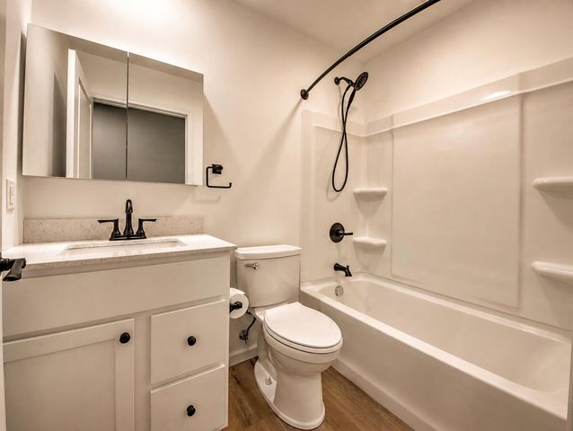 1419 2nd Street, La Porte, IN 46350