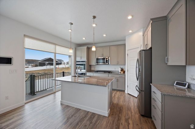 1794 E JOHNSTOWN ST, Eagle Mountain, UT 84005