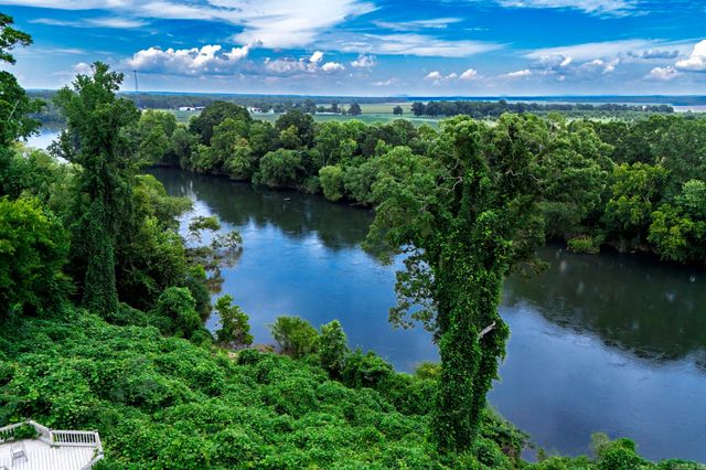 312 Riverside Drive, Arkadelphia, AR 71923