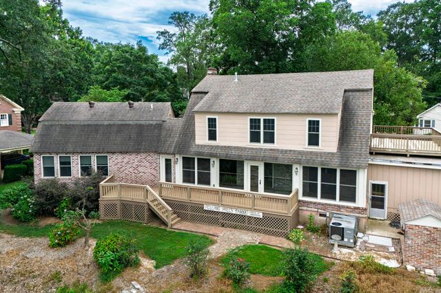 312 Riverside Drive, Arkadelphia, AR 71923