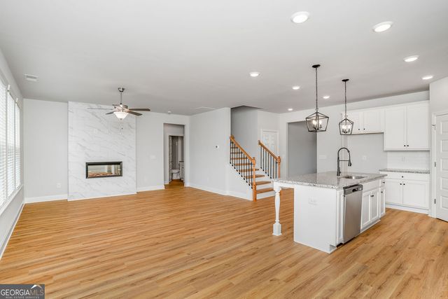 5080 Tower View Trail 38G, Snellville, GA 30039