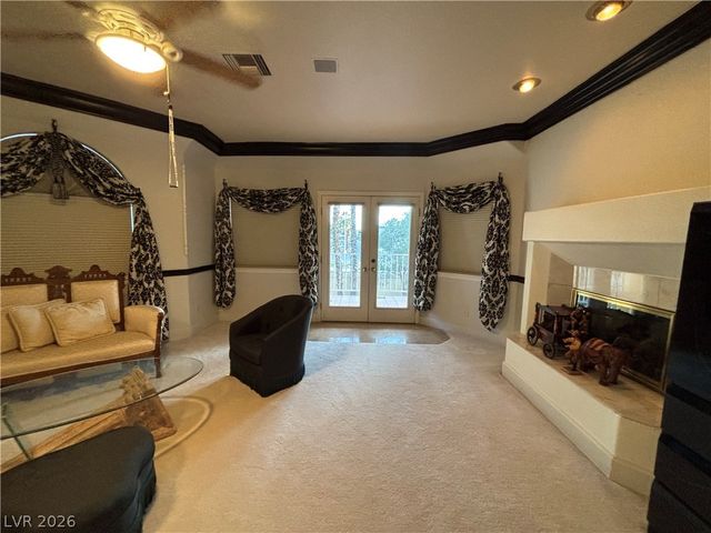 26 Princeville Lane, Las Vegas, NV 89113
