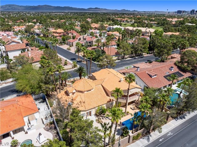 26 Princeville Lane, Las Vegas, NV 89113
