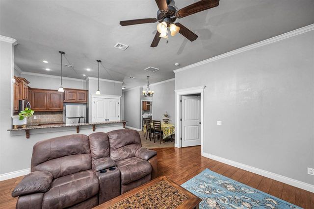 7705 SW Marshall, Lawton, OK 73505
